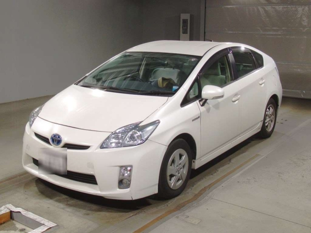 TOYOTA PRIUS 2010