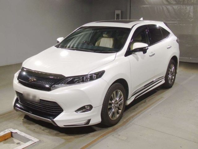 TOYOTA HARRIER