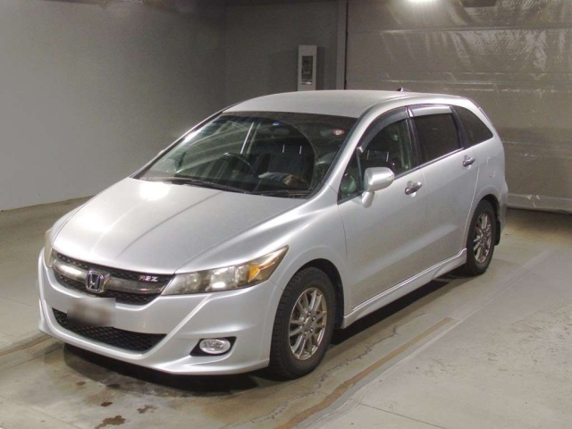 HONDA STREAM 2010