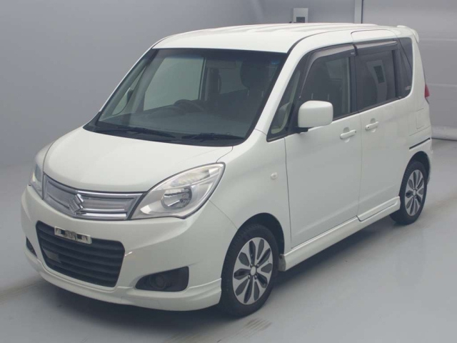 SUZUKI SOLIO 2015