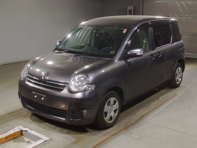 TOYOTA SIENTA 2008