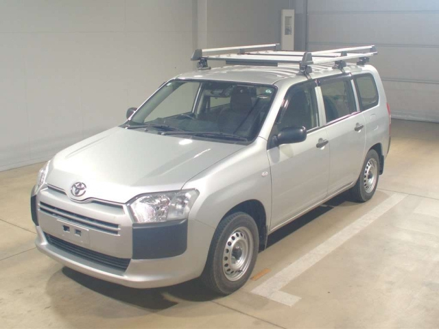TOYOTA PROBOX 2017