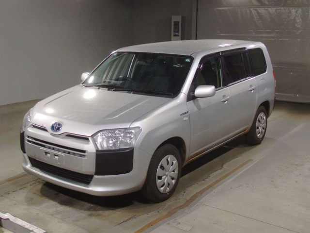 TOYOTA PROBOX 2020