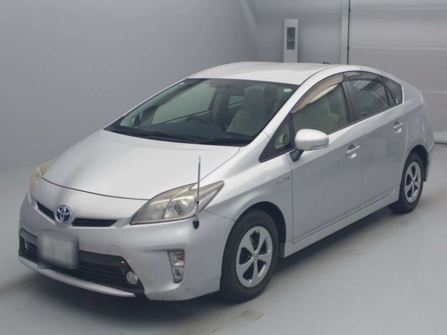 TOYOTA PRIUS 2012