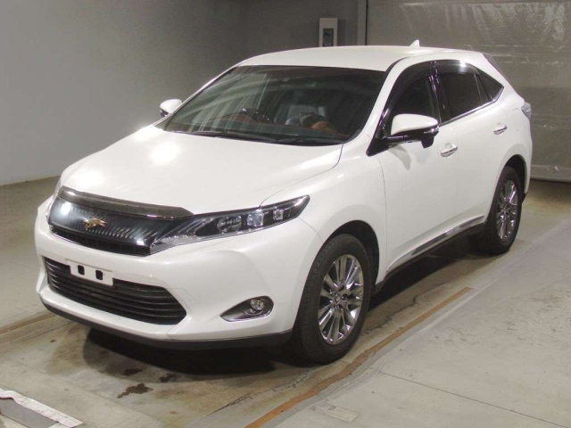 TOYOTA HARRIER 2015