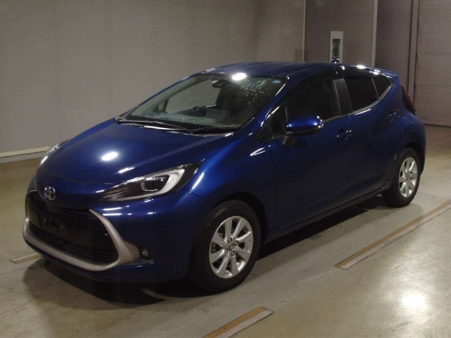 TOYOTA AQUA 2022