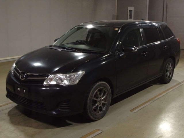 TOYOTA COROLLA FIELDER 2015