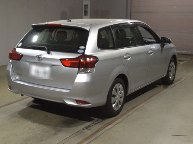 TOYOTA COROLLA FIELDER 2015