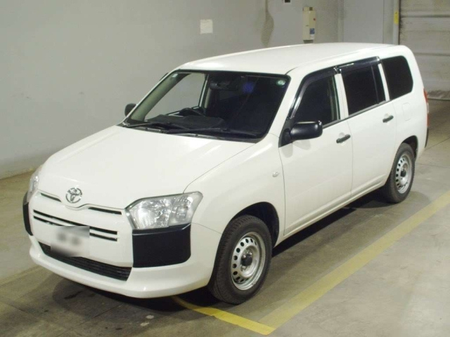 TOYOTA SUCCEED 2018