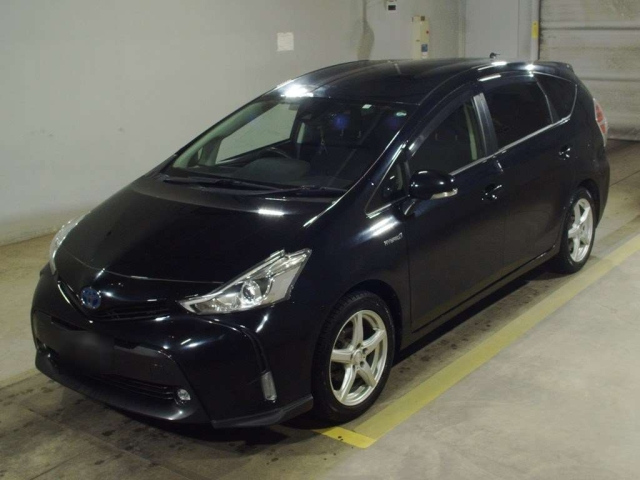 TOYOTA PRIUS ALPHA 2018