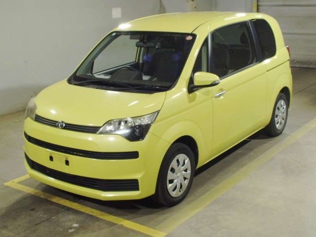 TOYOTA SPADE 2012