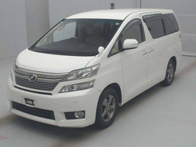 TOYOTA VELLFIRE 2014