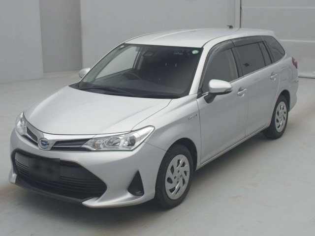 TOYOTA COROLLA FIELDER 2019