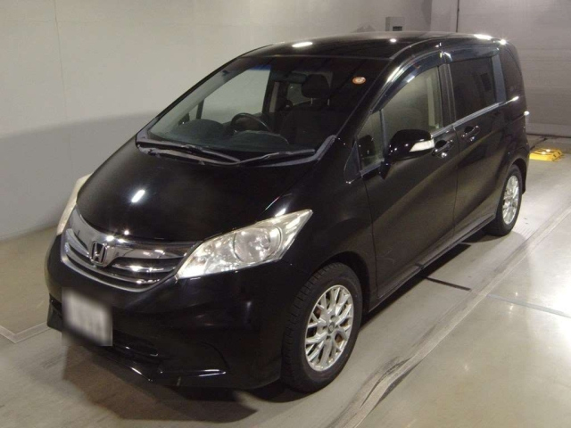 HONDA FREED 2013