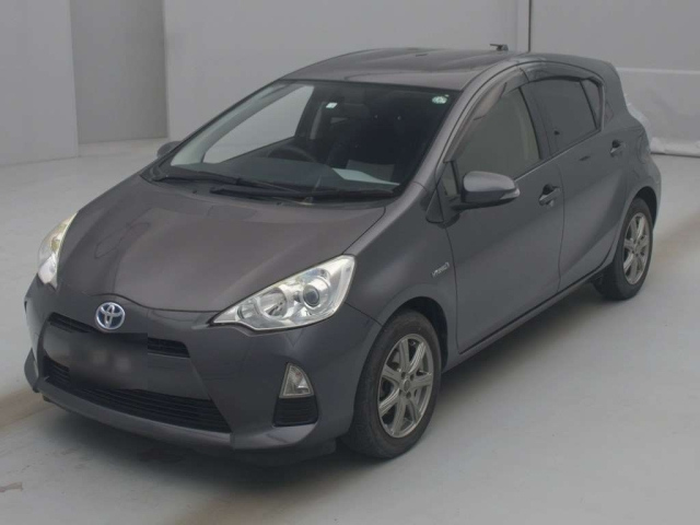 TOYOTA AQUA 2014