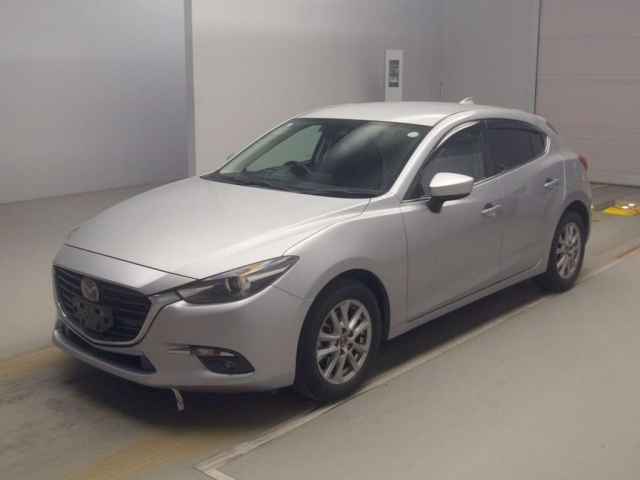 MAZDA AXELA 2016