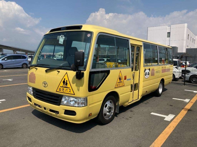 TOYOTA COASTER 2013