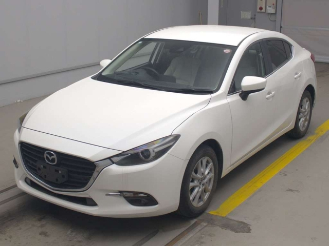 MAZDA AXELA 2016