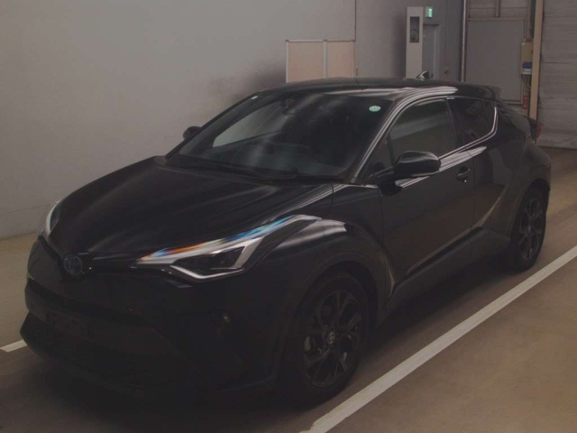 TOYOTA C-HR 2021