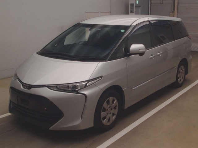 TOYOTA ESTIMA 2019