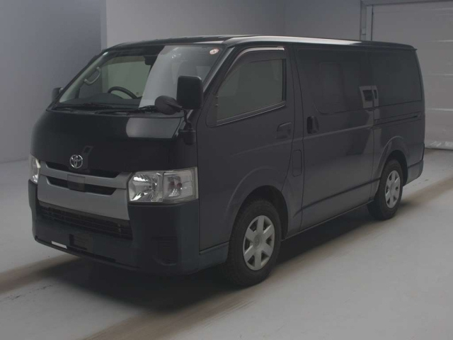 TOYOTA REGIUS ACE VAN 2018
