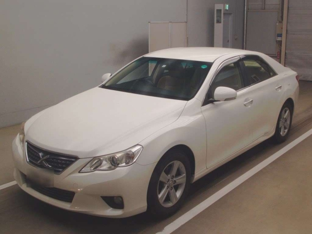 TOYOTA MARK X 2010