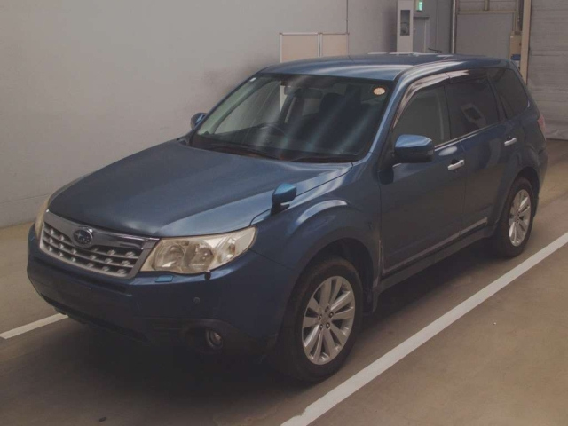 SUBARU FORESTER 2011