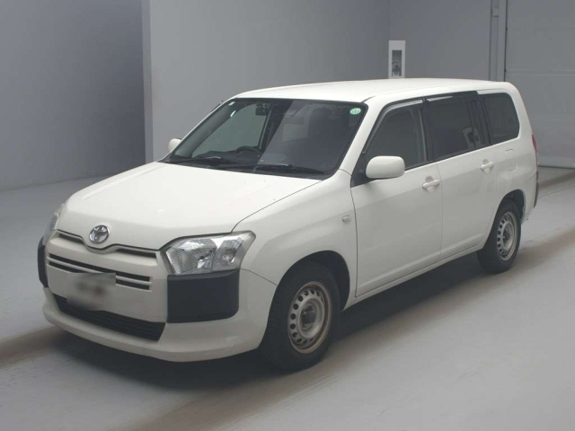 TOYOTA SUCCEED 2017