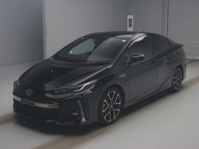 TOYOTA PRIUS PHV