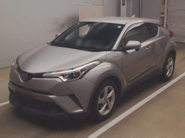 TOYOTA C-HR 2017