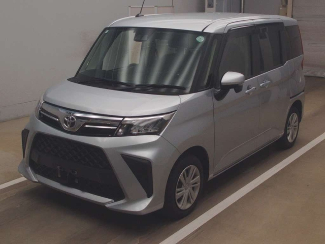 TOYOTA ROOMY 2023