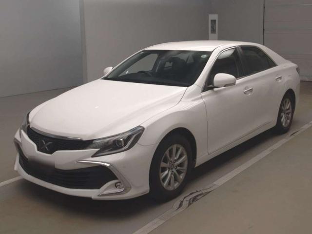 TOYOTA MARK X 2019