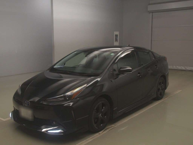 TOYOTA PRIUS 2021