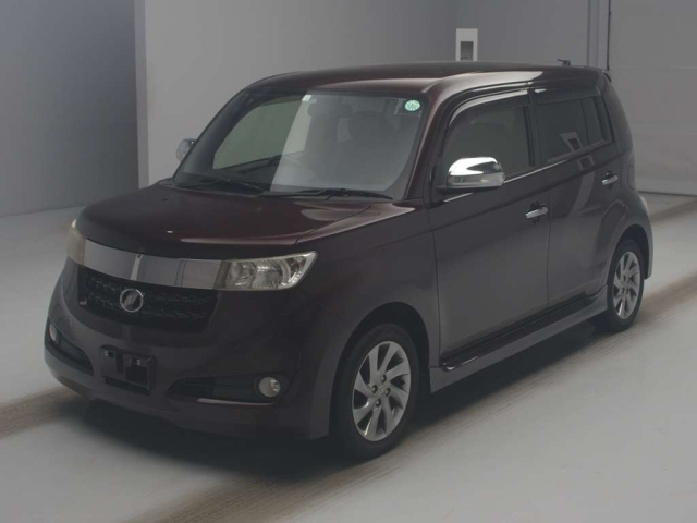 TOYOTA BB 2014