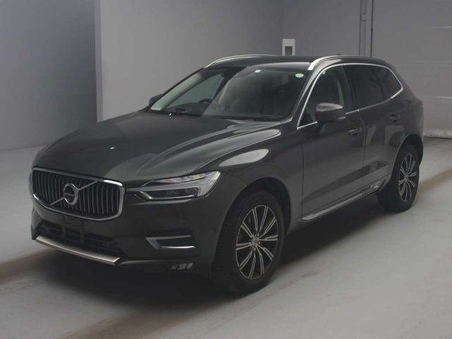 VOLVO XC60 2018