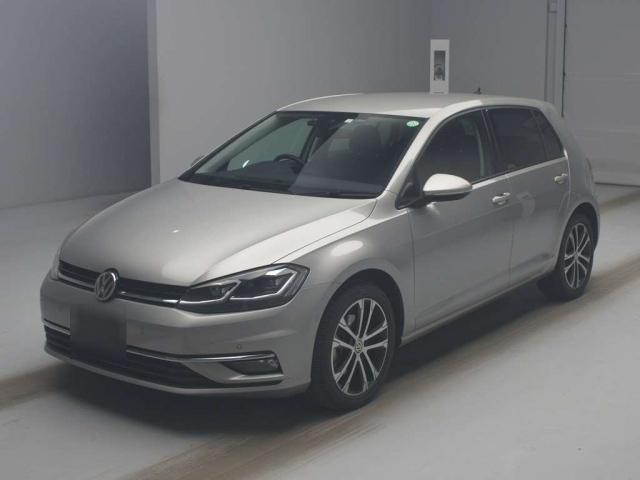 VOLKSWAGEN GOLF 2020