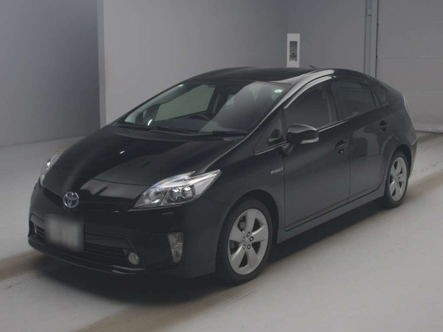 TOYOTA PRIUS 2013