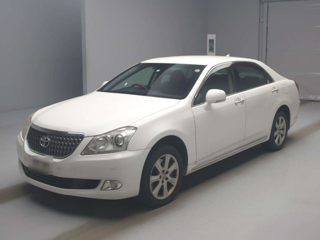 TOYOTA CROWN 2012