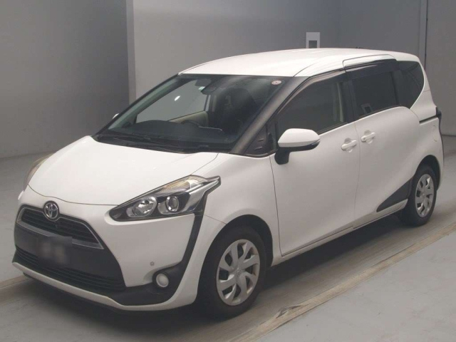 TOYOTA SIENTA 2018