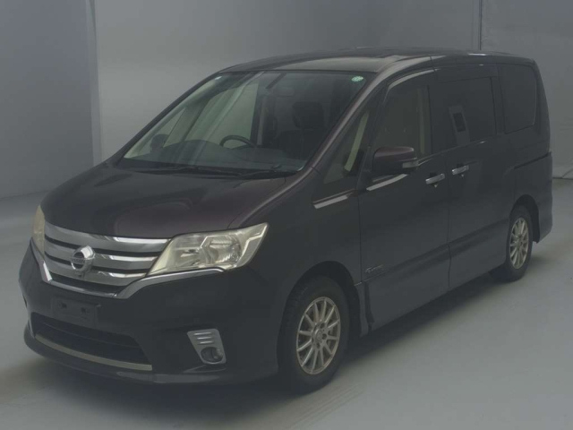 NISSAN SERENA 2013