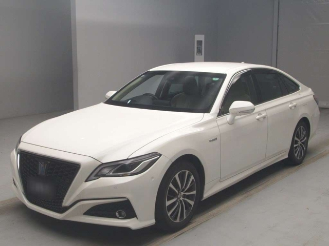 TOYOTA CROWN 2019