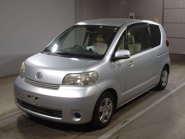 TOYOTA PORTE 2008
