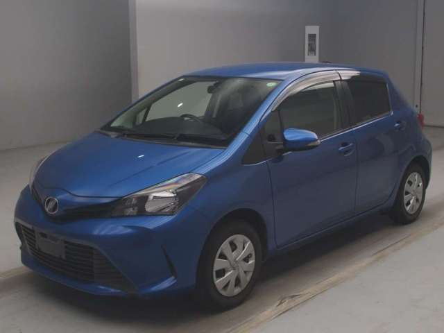 TOYOTA VITZ 2014