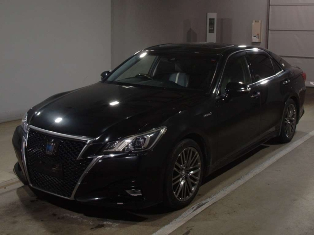 TOYOTA CROWN 2016