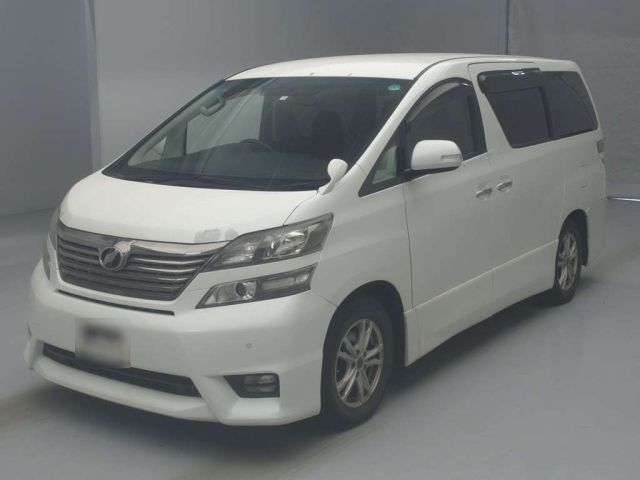 TOYOTA VELLFIRE 2010