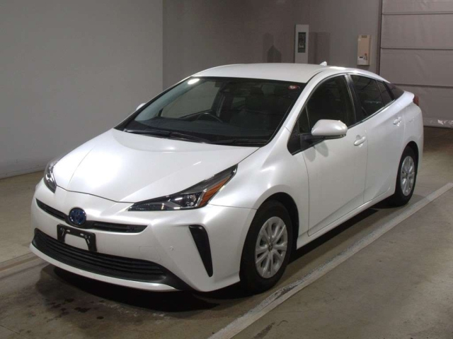 TOYOTA PRIUS 2021