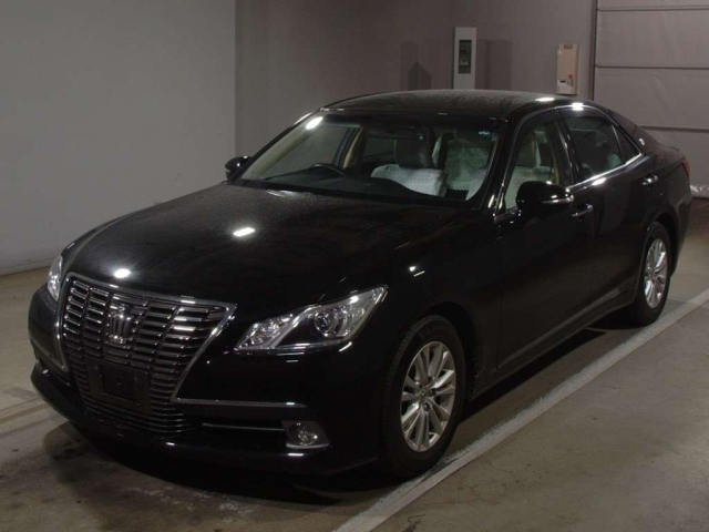TOYOTA CROWN 2015