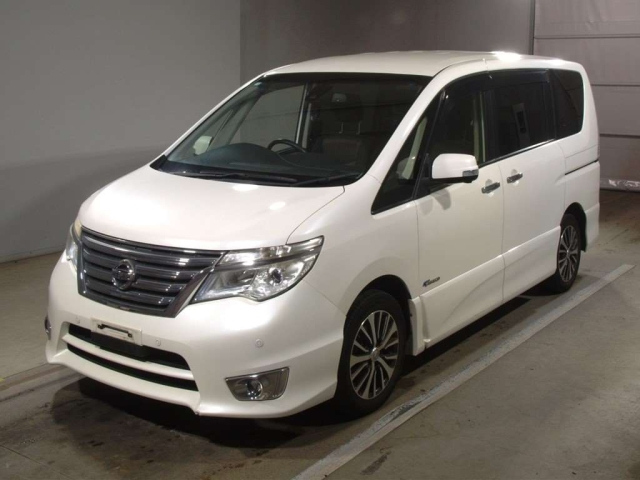 NISSAN SERENA 2014
