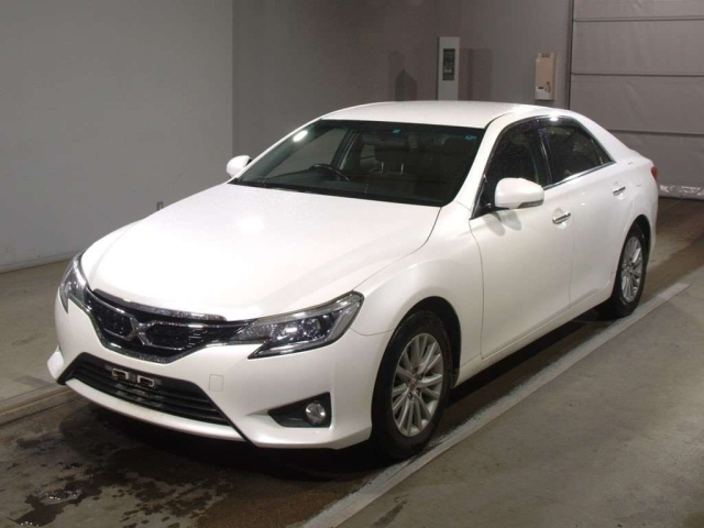 TOYOTA MARK X 2016
