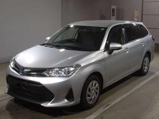 TOYOTA COROLLA FIELDER 2018